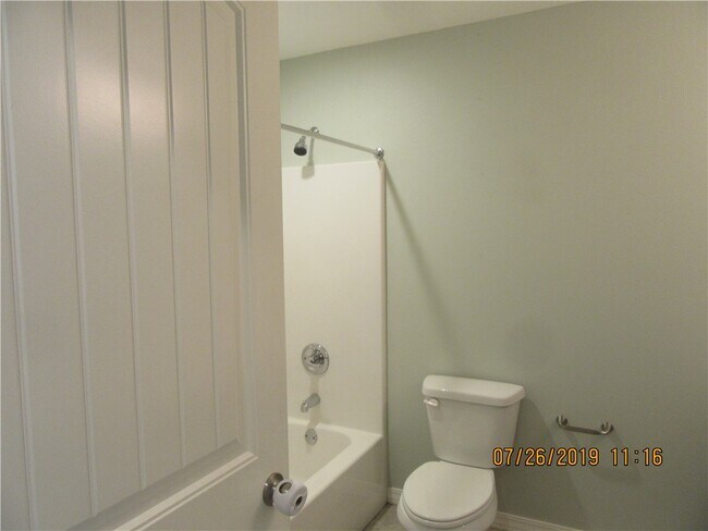 Building Photo - 1108 S Haden