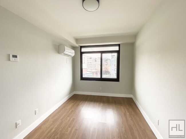 Building Photo - Bushwick Avenue / 2 Bedroom, 1 Bathroom / ...