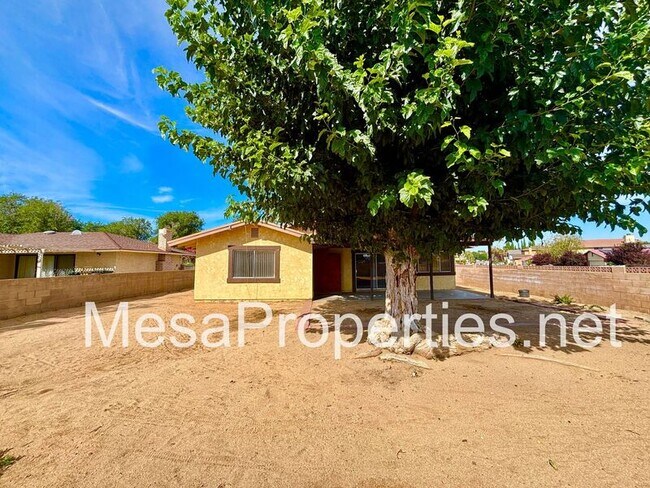 Building Photo - 13185 Rolling Ridge Dr