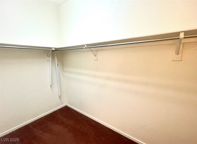 Building Photo - 2053 Jade Creek St