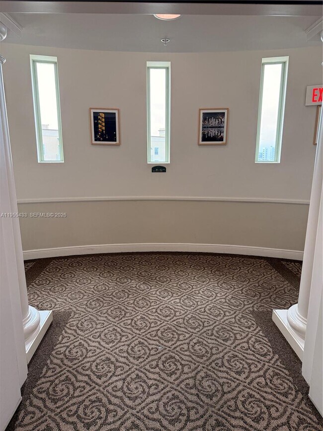 Building Photo - 610 Clematis St