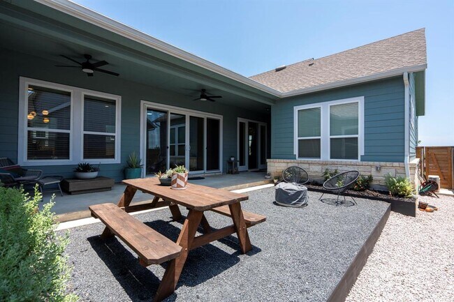 Building Photo - 8416 Apogee Blvd