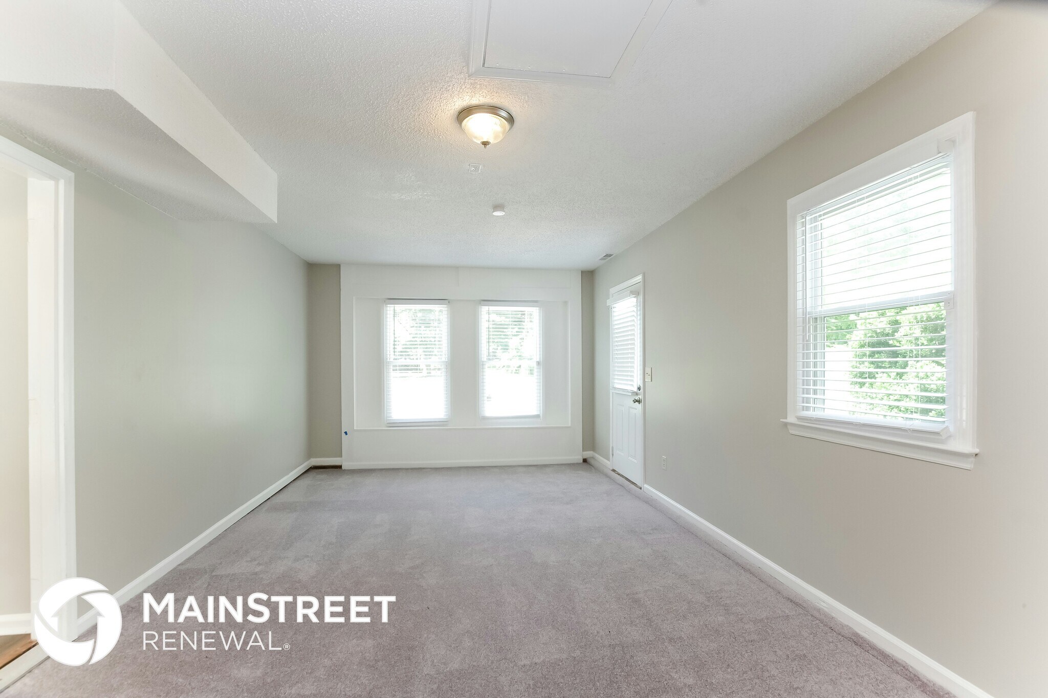 Building Photo - 2539 Old Mill Rd