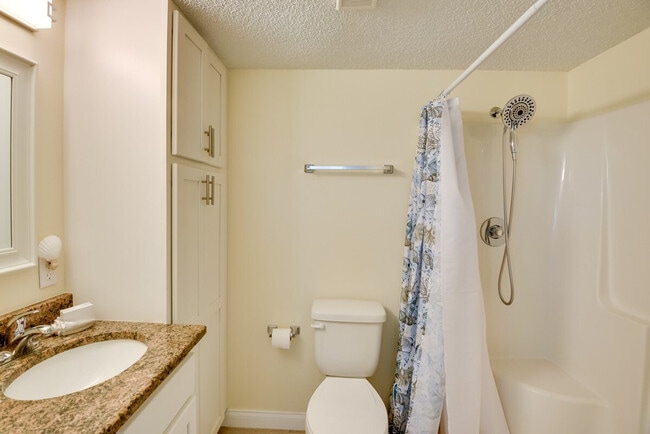 Building Photo - 51 Sand Dollar Dr