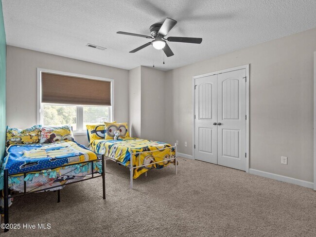 Building Photo - 216 Shell Rock Landing Rd