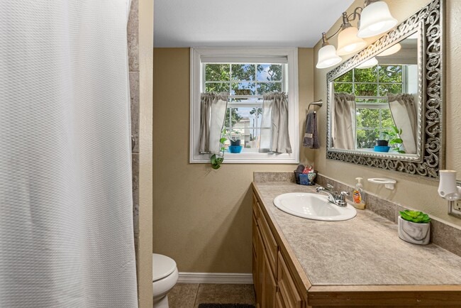 Building Photo - 3317 Olsen Dr