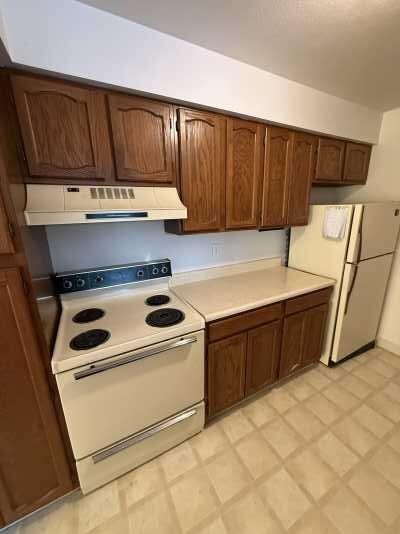 Building Photo - 725 Keenway Cir
