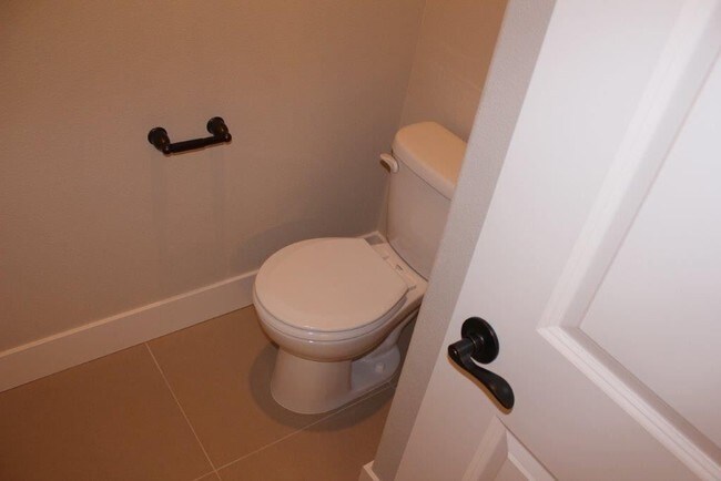 Building Photo - 15247 NW Rossetta St