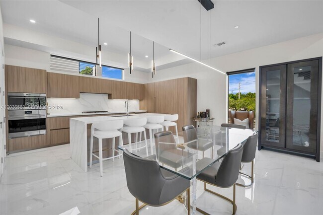 Building Photo - Northeast 2nd Street, Fort Lauderdale, FL 33301 - 3 BR 4 BA townhouse