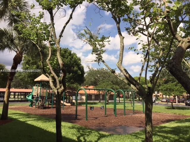 Building Photo - 11601 SW 2nd St