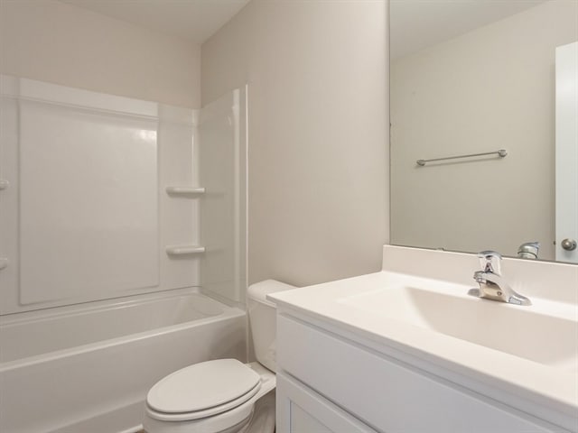 Building Photo - 102 White Ash Ln
