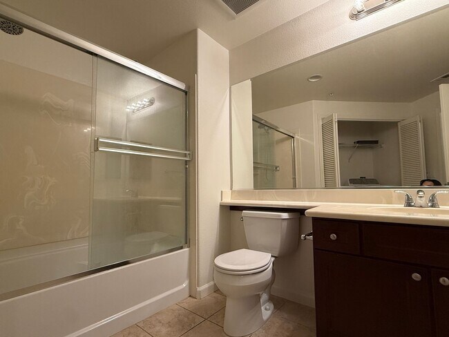 Building Photo - Modern 3 Bedroom 2 Bathroom Condo at the Monte Vista in Downtown San Jose