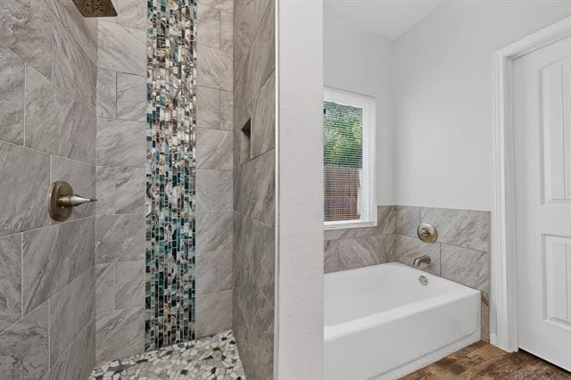 Building Photo - 5838 Humbert Ave