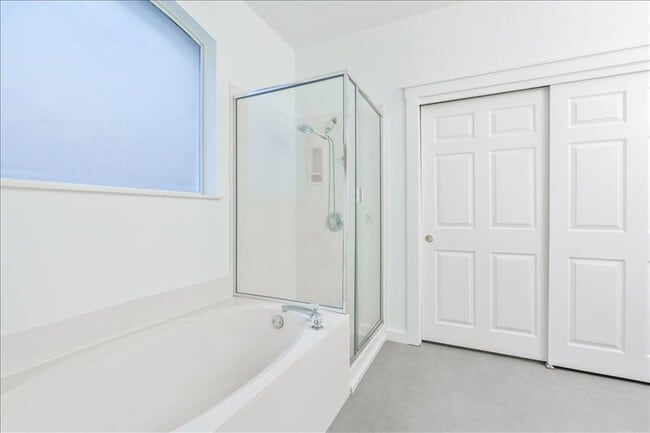 Building Photo - 712 Arrowood Pl