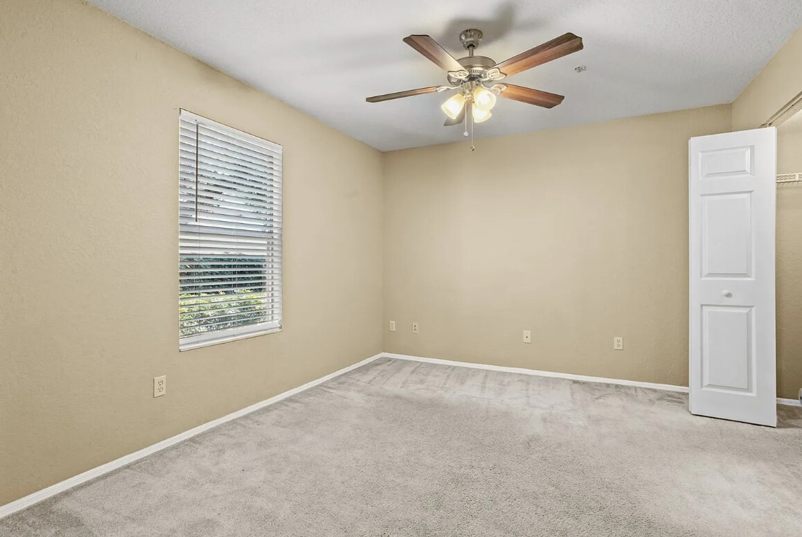 Building Photo - 826 Camargo Way