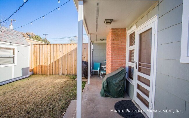 Building Photo - 3212 36th St