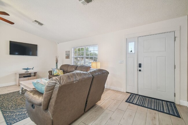 Building Photo - ***PRIVATE HEATED POOL*** Beautiful, Fully-Furnished 3-Bedroom Home Available April 1, 2026!   **...