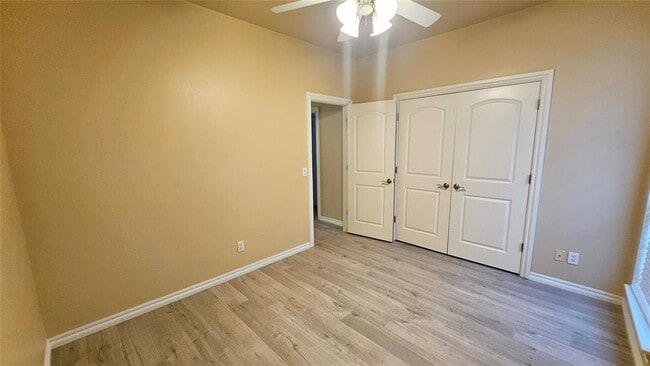 Building Photo - 17205 Cedar Dr