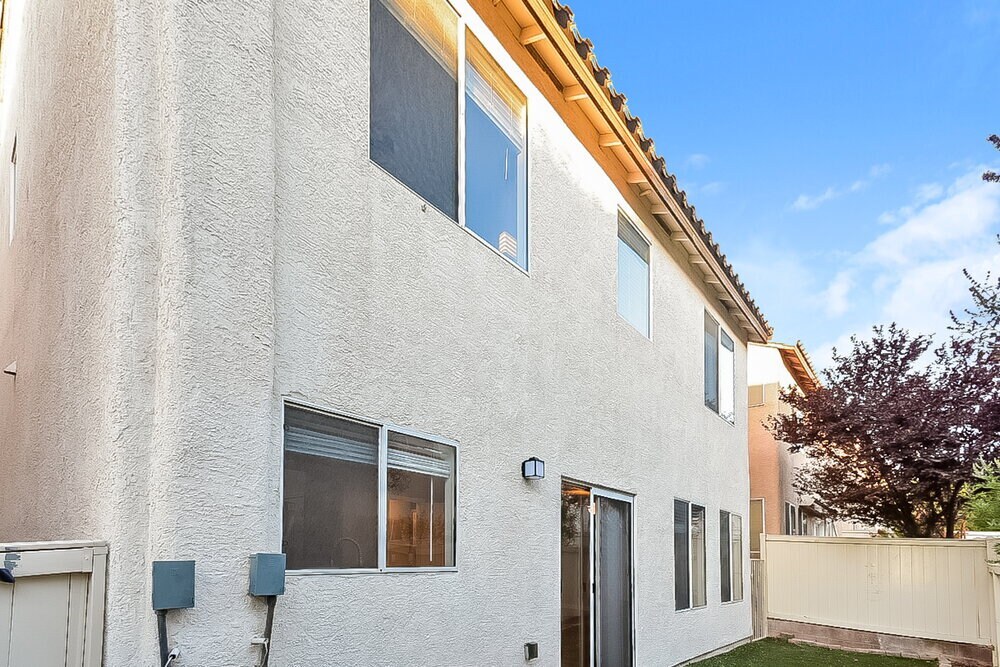 Building Photo - 9510 Grandview Spring Ave