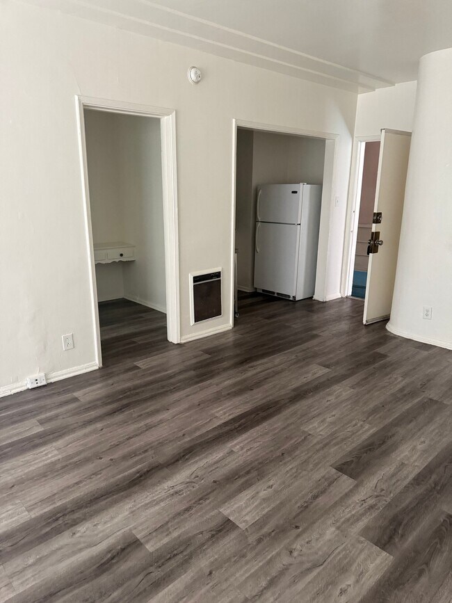 Building Photo - 1781 Orchid Ave