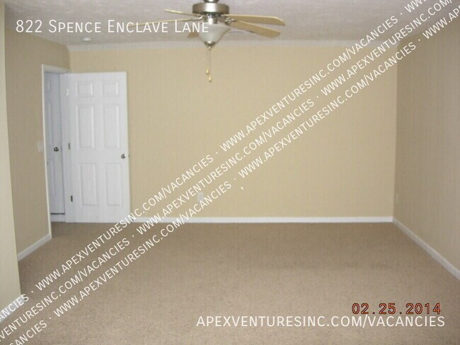 Building Photo - 822 Spence Enclave Ln