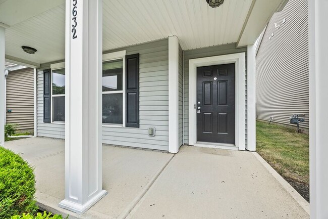 Building Photo - 5632 Lantos Rd