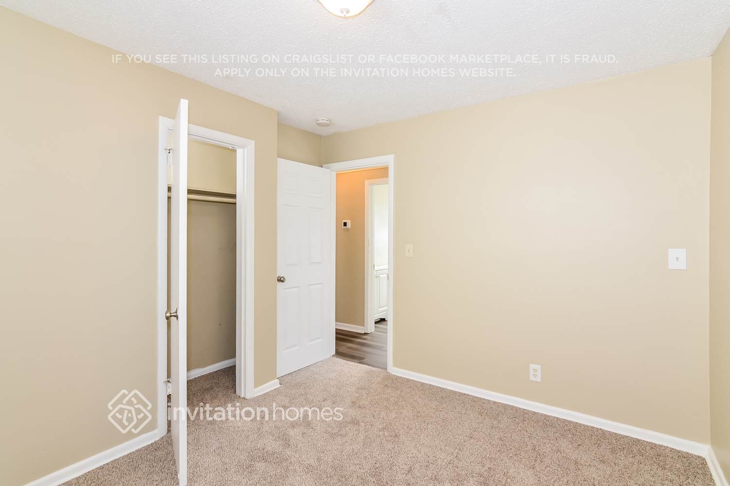 Building Photo - 2110 2nd St S