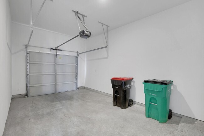 Building Photo - 21302 Rose Loch Ln