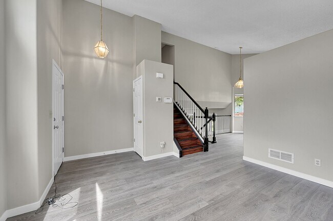 Building Photo - 7732 Middle Bay Way