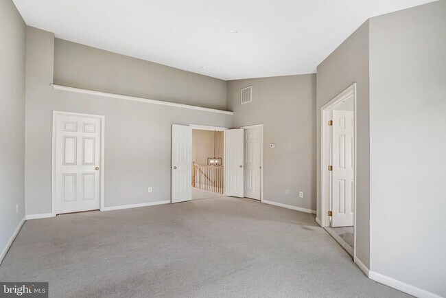 Building Photo - 22616 Welborne Manor Square
