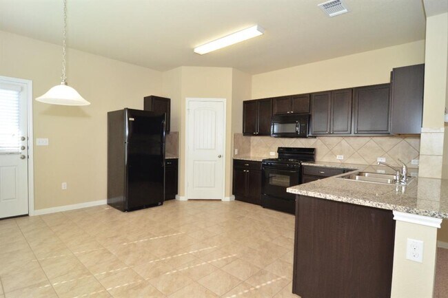 Building Photo - 261 Northern Flicker St