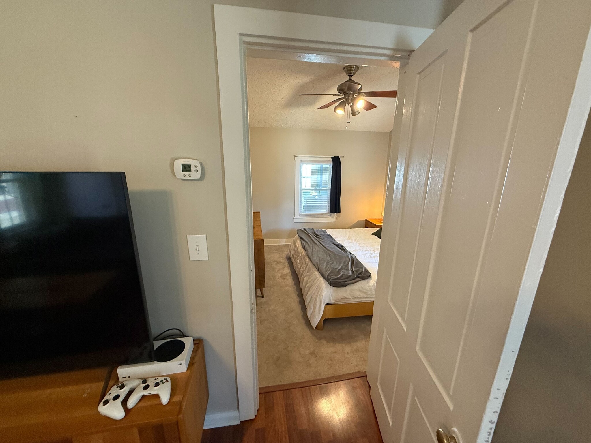 Building Photo - 930 Lexington Ave