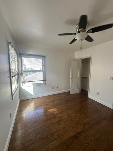 Building Photo - 5255 Via Campo St