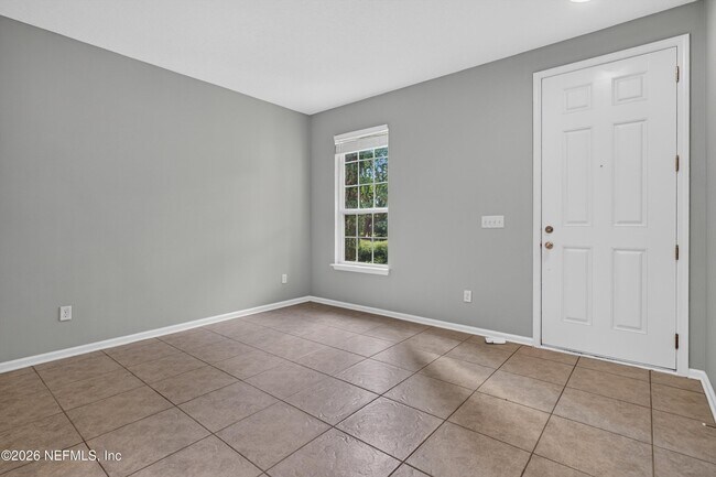 Building Photo - 13685 Goodson Pl