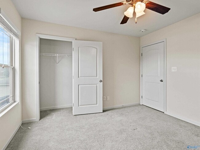 Building Photo - 30057 Glenrose Way