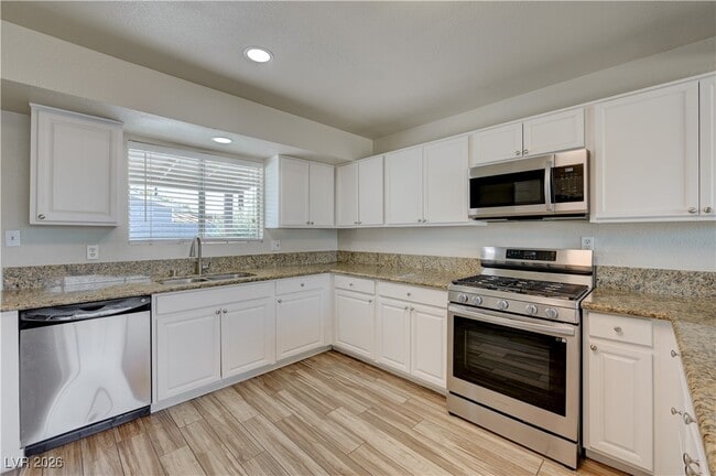 Building Photo - 5301 Westleigh Ave