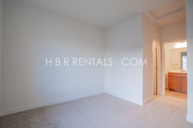 Building Photo - 3024 Ellis Town Dr