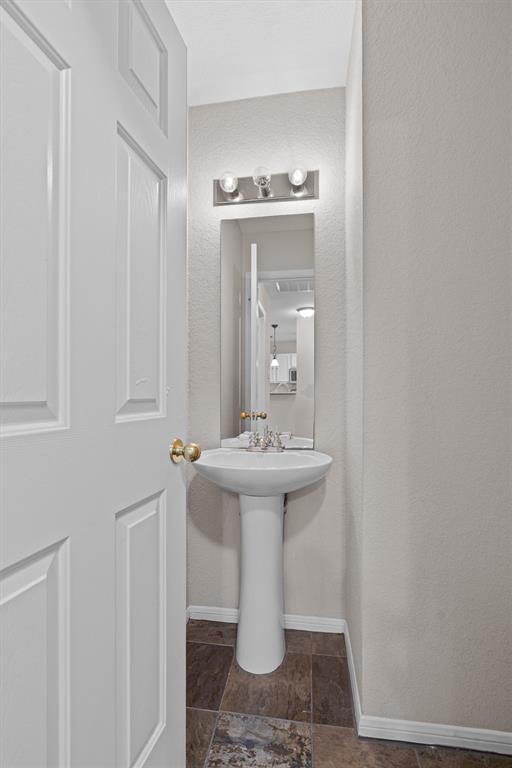 Building Photo - 154 Meadowlark Cir