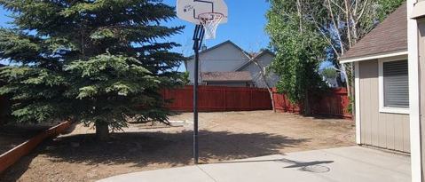 Building Photo - 2845 Tangerine Dr