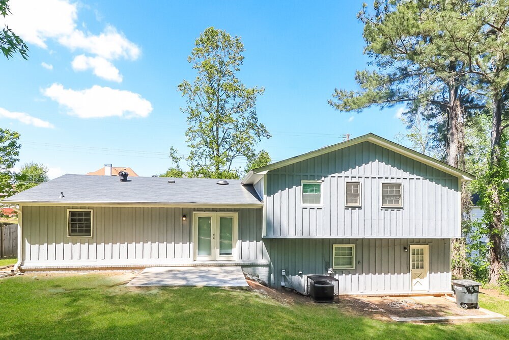 Building Photo - 1622 Blackwell Rd