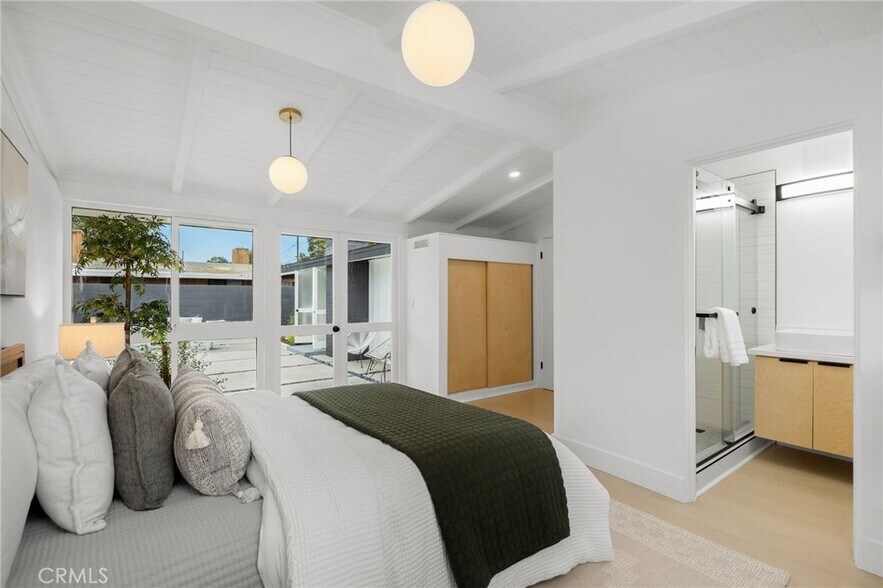 Building Photo - 3103 Shipway Ave