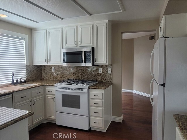 Building Photo - 16189 Pebble Beach Ln