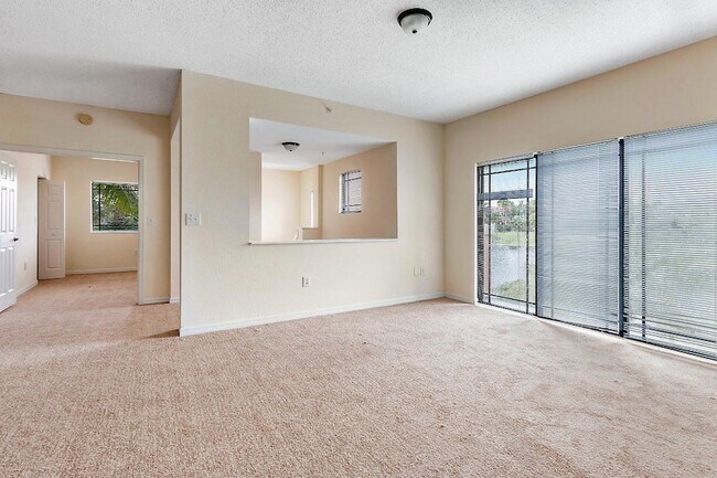 Building Photo - 2917 Tuscany Ct