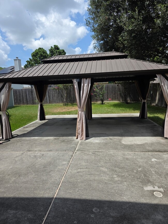 Building Photo - 20330 Savannah Bay Rd