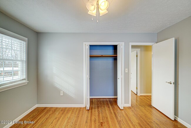 Building Photo - Dellwood Dr.