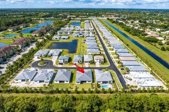 Building Photo - 5312 Blue Reed Ln.