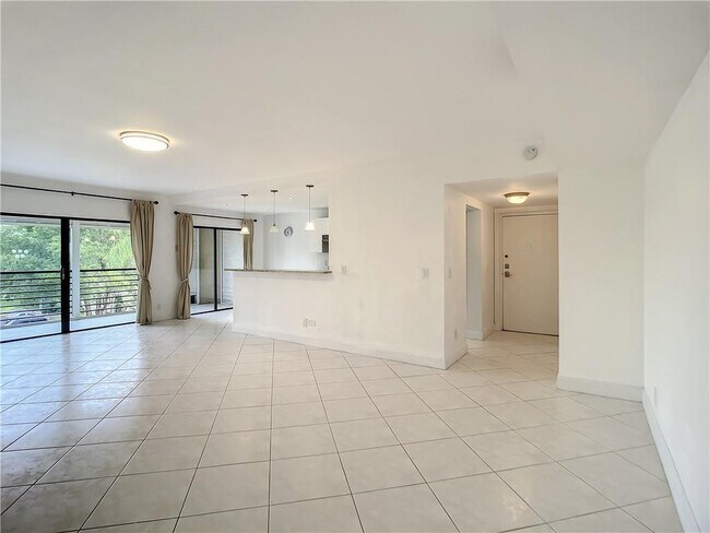 Building Photo - 6342 Longboat Ln W