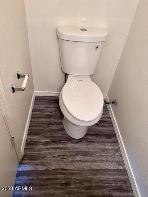 Building Photo - 10428 E La Palma Ave