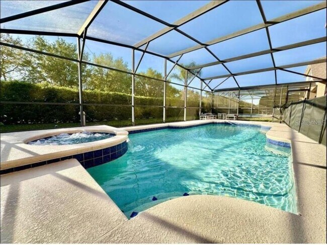 Building Photo - 17845 Woodcrest Way