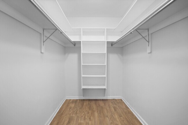 Building Photo - 7503 Ashby Ln